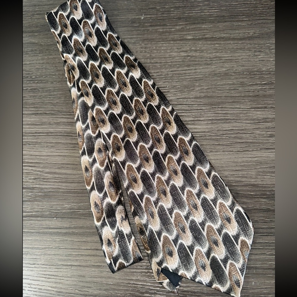 Pierre Cardin Black and Brown Patterned vintage Silk Tie